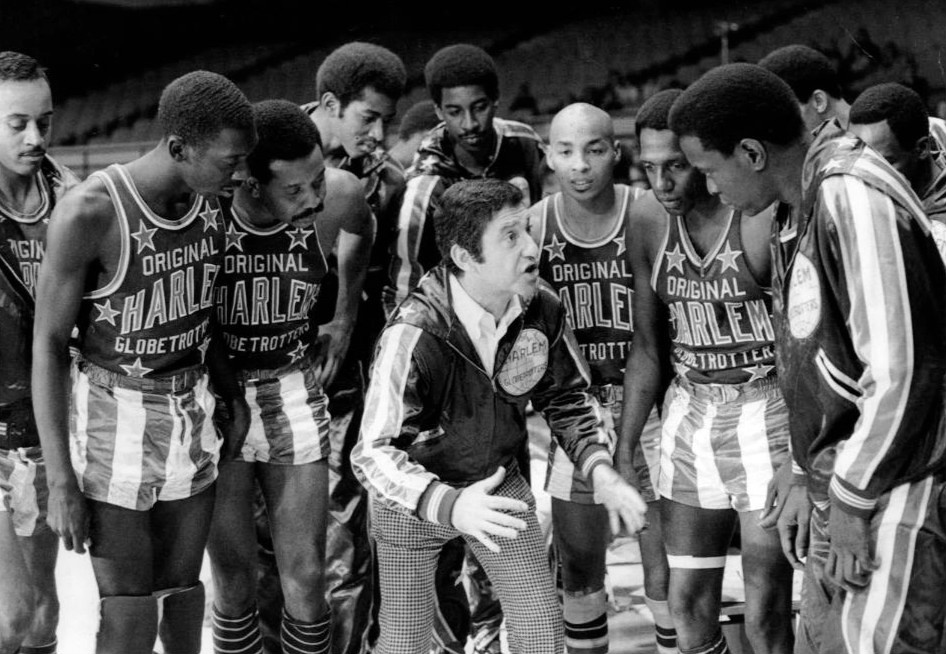 Soupy_Sales_Harlem_Globetrotters_1969